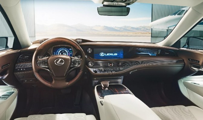 Ngày công bố ra mắt Lexus LS 500h mới 2022, Tiết kiệm xăng, Thông số kỹ thuật