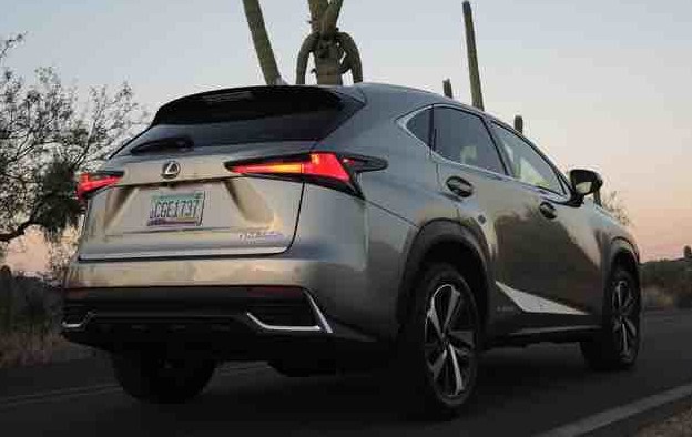 Đánh giá Lexus NX300h có gì mới