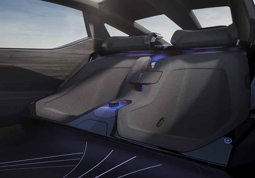 Lexus LF-Z Khái niệm điện hóa - kỷ nguyên điện mới bắt đầu