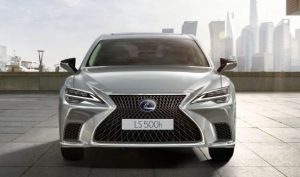 Lexus LS 500h 2021 sẵn sàng cho các đơn đặt hàng tại thị trường Anh