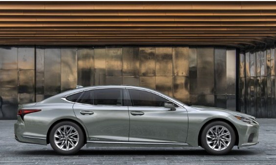 Lexus LS 500h 2021 sẵn sàng cho các đơn đặt hàng tại thị trường Anh