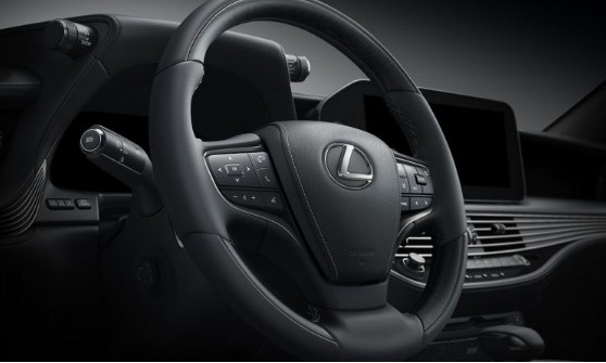 Lexus LS 500h 2021 sẵn sàng cho các đơn đặt hàng tại thị trường Anh