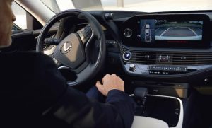 Lexus LS Hybrid 2021 : Công nghệ an toàn tiên tiến