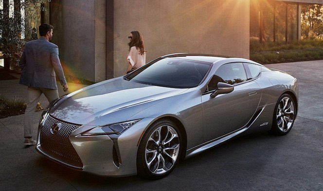 Màu xe Lexus của bạn nói lên điều gì về bạn?