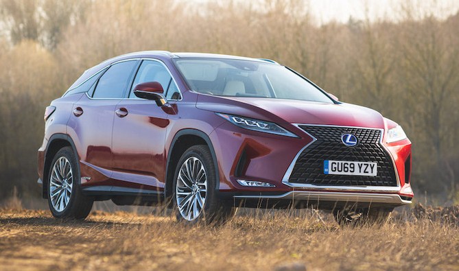 Màu xe Lexus của bạn nói lên điều gì về bạn?