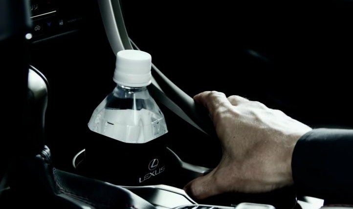 Những tính năng Tiện Lợi khi điều khiển xe của Lexus RX mới