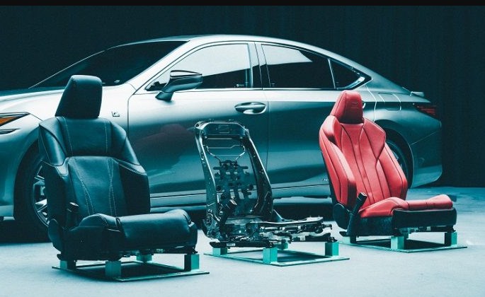 Nội thất Lexus ES: ngồi thoải mái