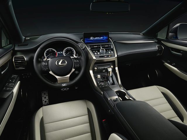 Lexus NX 300 2022