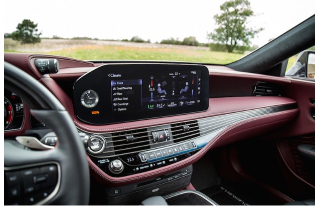 Đánh giá: Lexus LS 500 2021