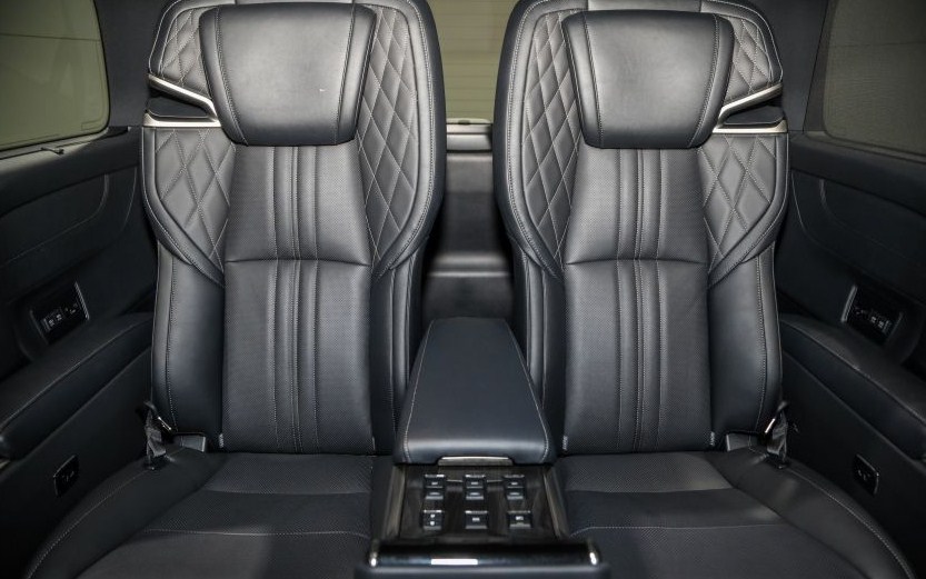 Lexus LM 350 hạng sang 4 chỗ ra mắt