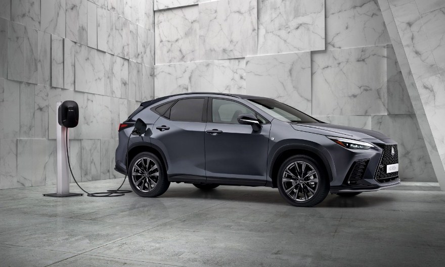 Lexus NX hoàn toàn mới tiết lộ (2)