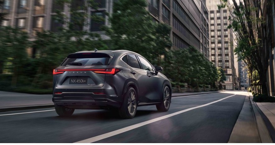 Lexus NX hoàn toàn mới tiết lộ (2)