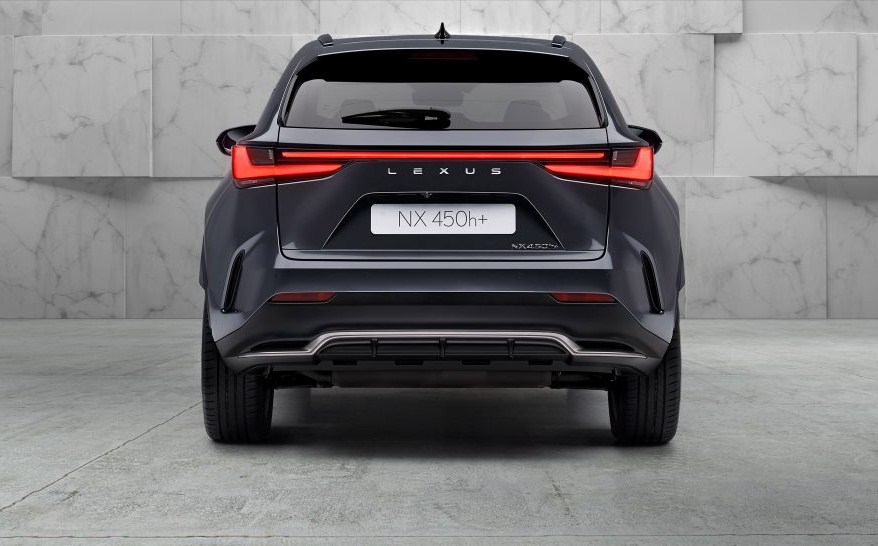 Lexus NX hoàn toàn mới tiết lộ (2)