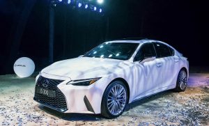 Bảng giá lăn bánh của Lexus IS300 Luxury tại Hà Nội