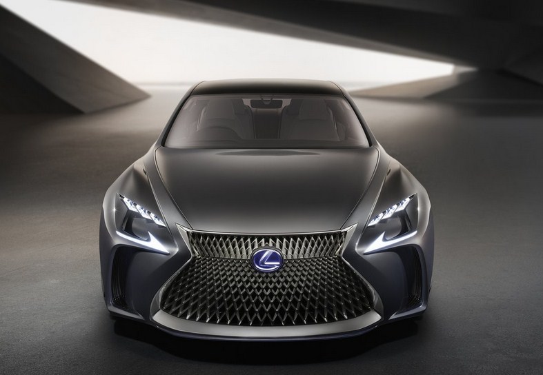 Lexus LF-FC Concept (2015) – Tiên Phong Trong Công Nghệ Nhiên Liệu Hydro Và Phong Cách Sang Trọng