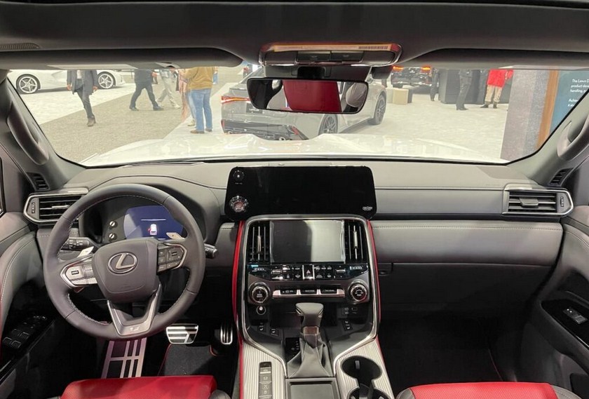 Lexus LX 600 F Sport 2025: Đánh giá từ các chuyên gia