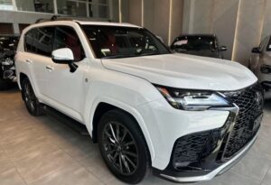 Tính năng giải trí và công nghệ trên Lexus LX 600 F Sport 2025